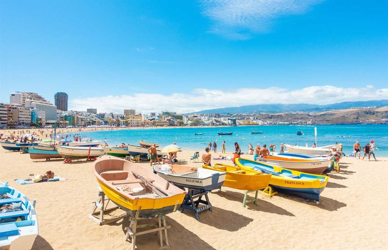 Spain holidays are on: Brit tourists can travel to its beaches in June, tourism chief confirms