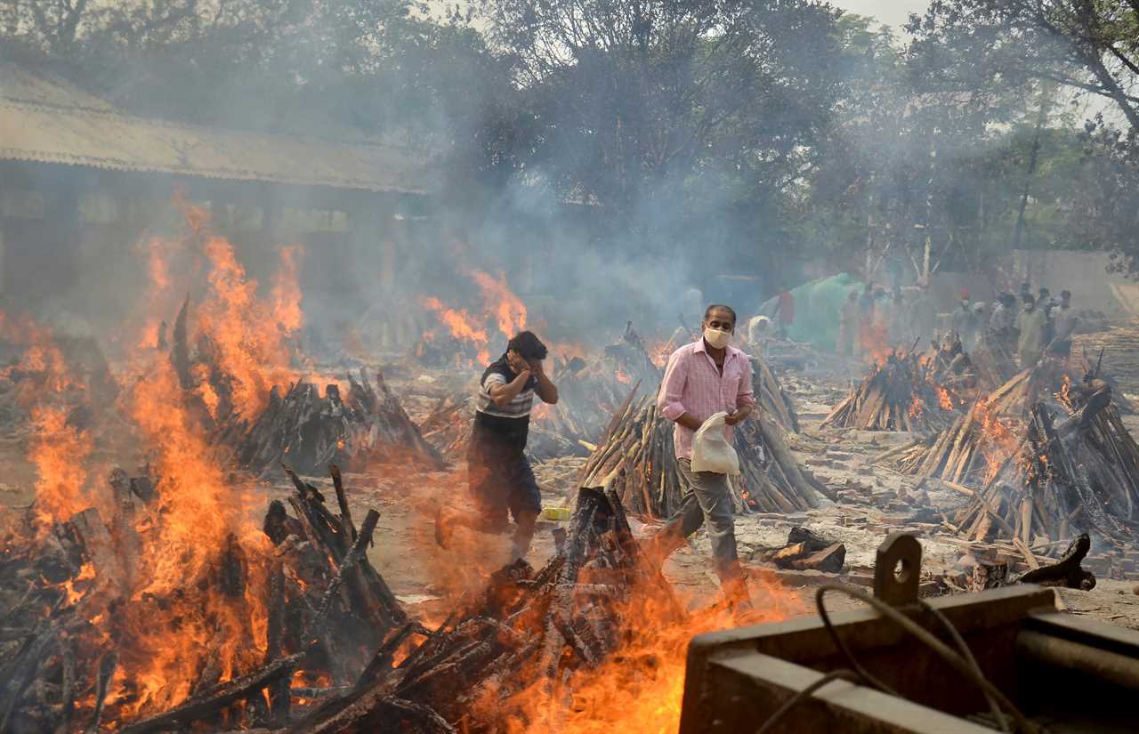 Britain sends another 1,000 ventilators to India as it records new record death toll of 3,900