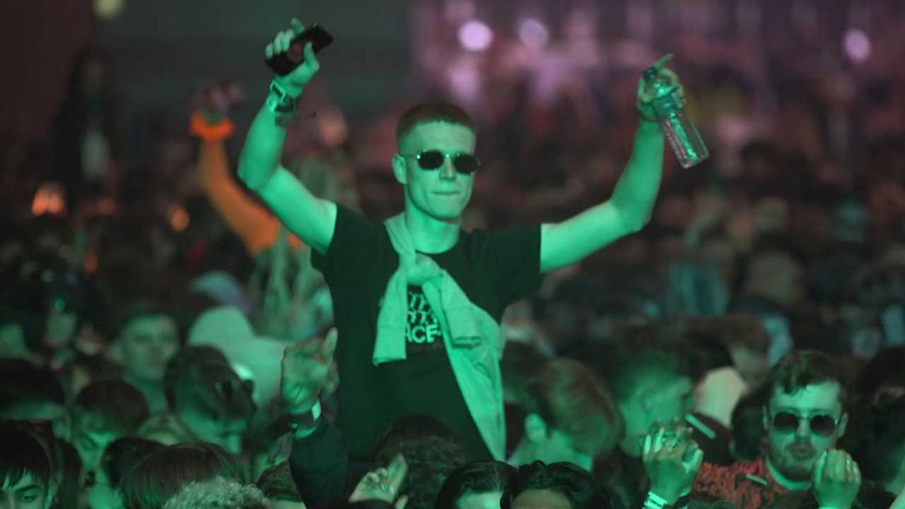 Thousands of excited Brits arrive for second post-lockdown rave with no social distancing or face masks at test event