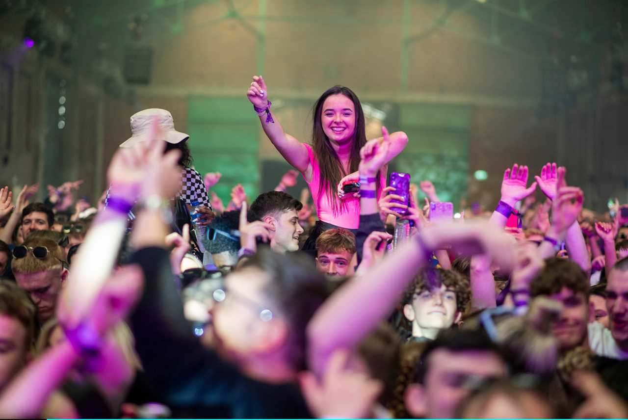 Thousands of excited Brits arrive for second post-lockdown rave with no social distancing or face masks at test event