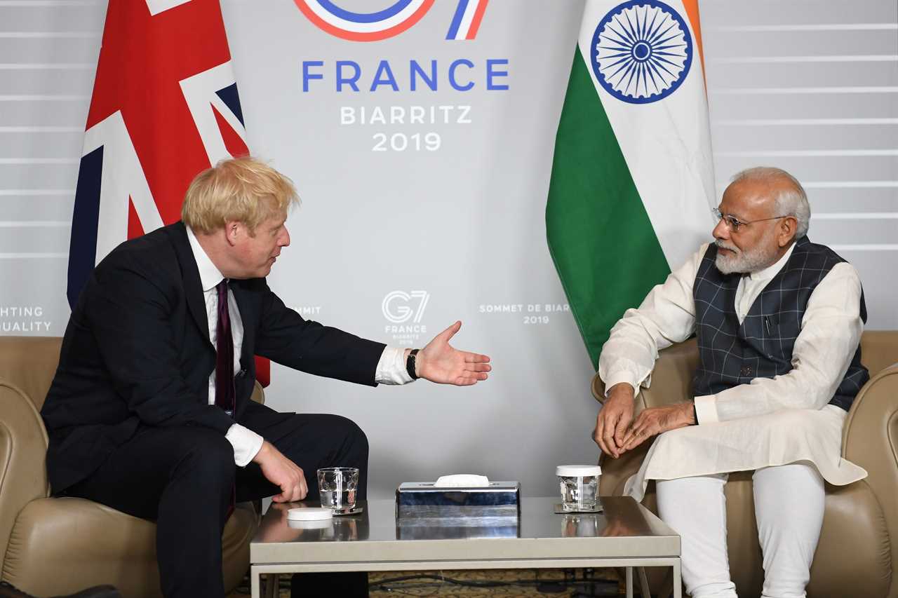 Britain set to strike mammoth pre-trade deal with India worth £1bn to boost green jobs