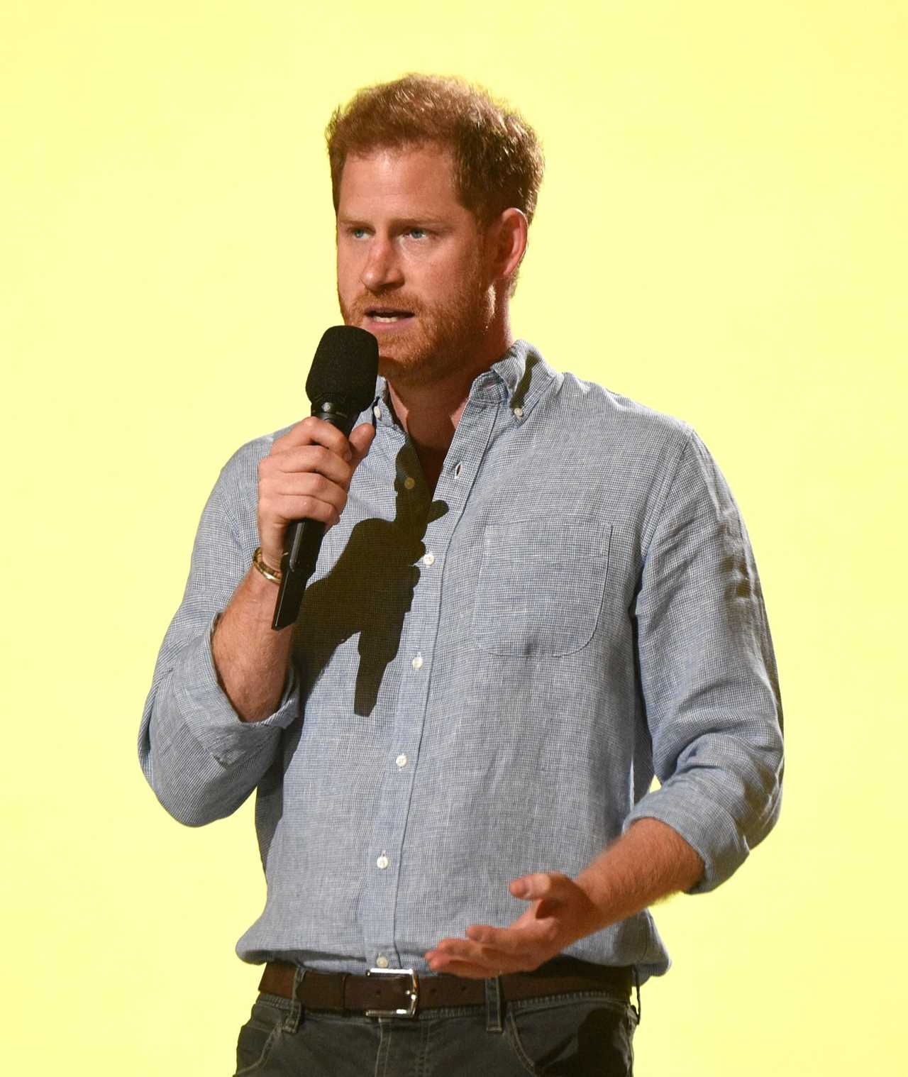 Prince Harry warns Joe Rogan to ‘watch what comes out of his mouth’ after host said young people don’t need vaccine