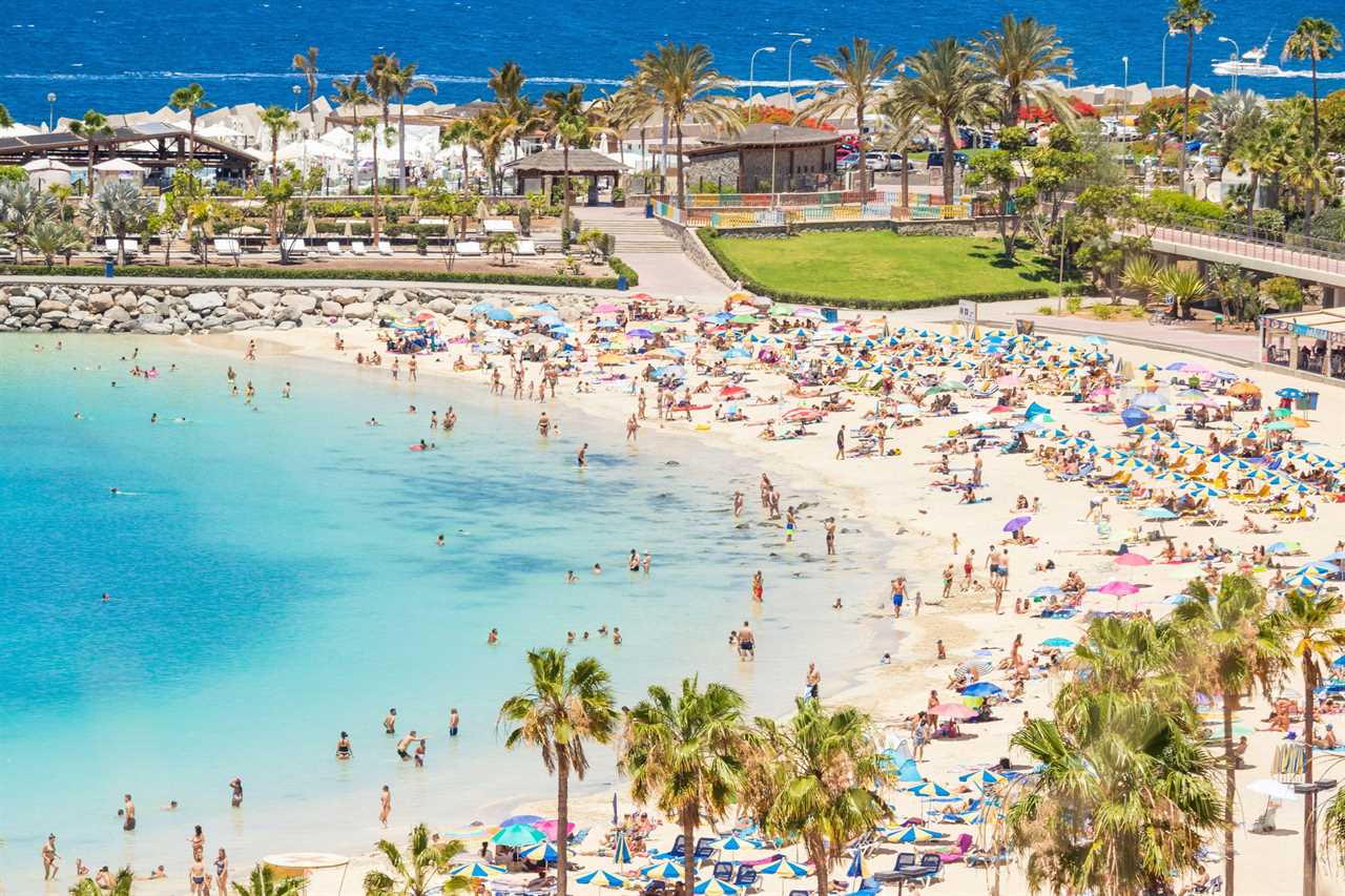 Spain allows Brit holidaymakers to return from Monday despite country still being on UK amber list