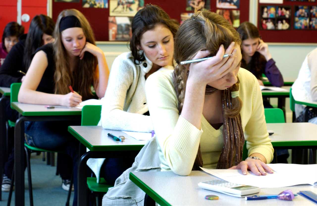 Sixth form students can repeat their final year to make up for missed class caused by Covid chaos