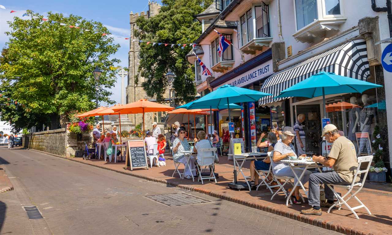 Al fresco dining revolution could be made permanent in bid to save high streets