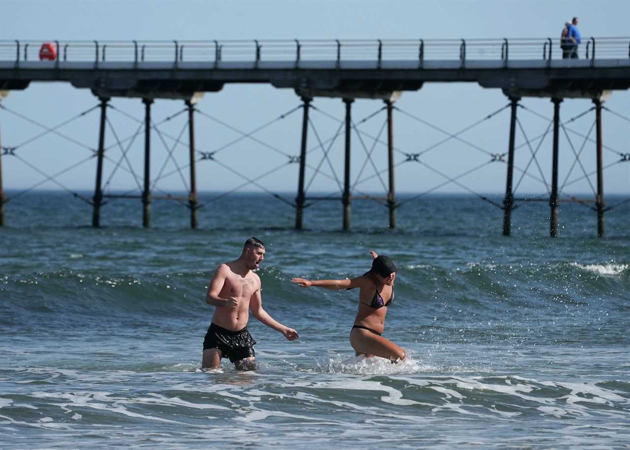Grant Shapps refuses to confirm green list holiday destinations for summer & says Govt ‘can’t take chance’ with travel