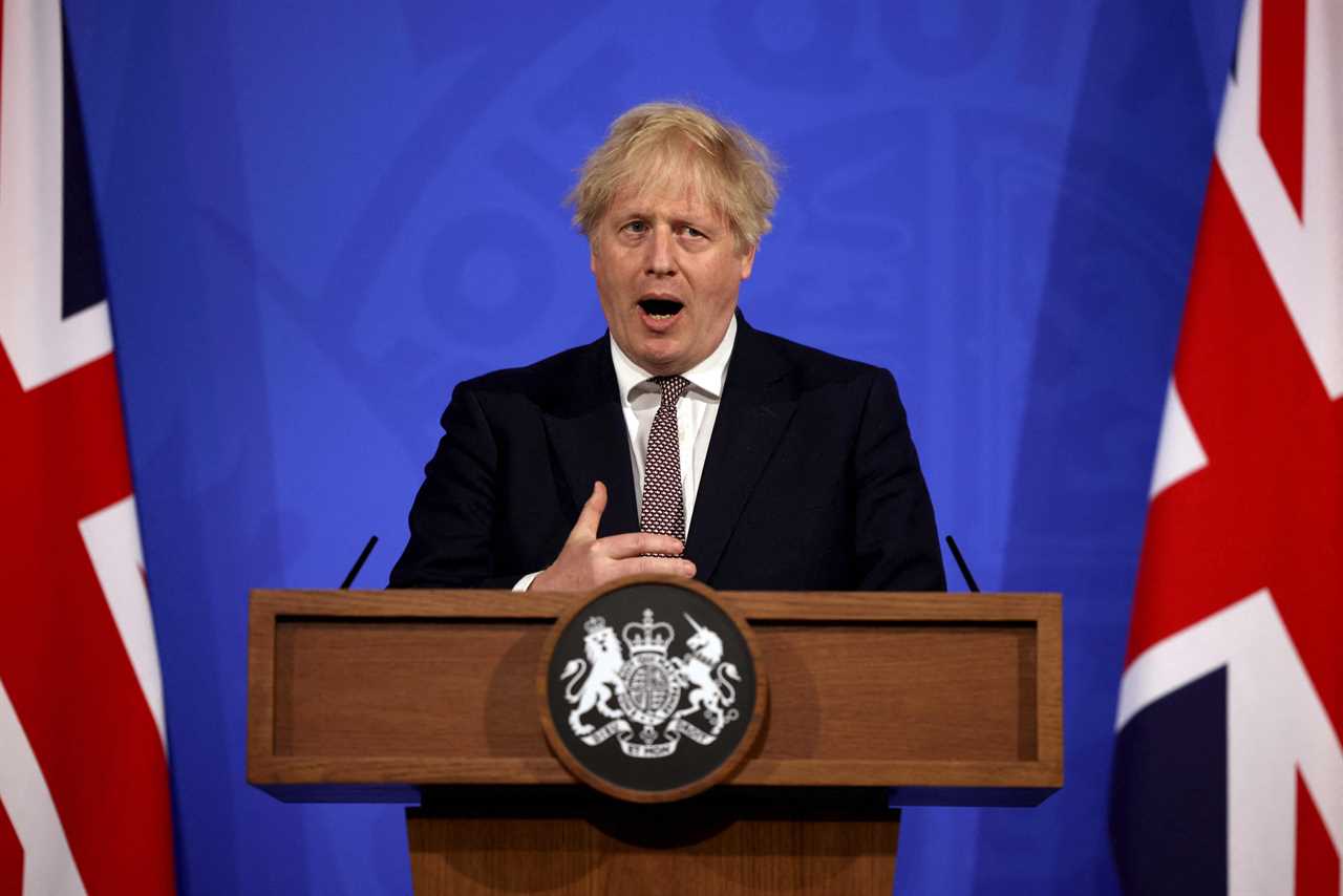 Brussels will start trade war with UK if Boris Johnson overrides Brexit treaty so NI can keep selling British sausages