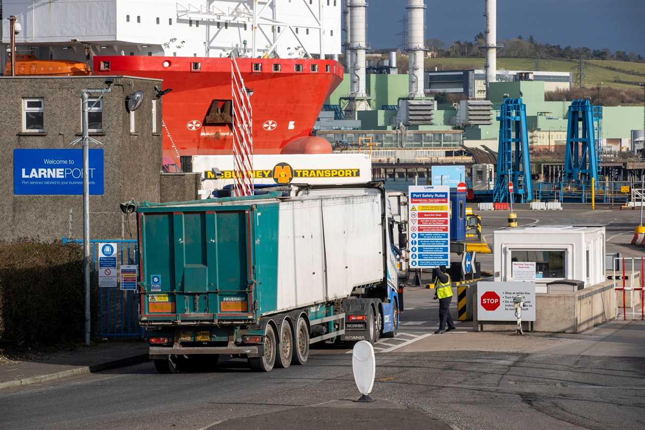 Brussels will start trade war with UK if Boris Johnson overrides Brexit treaty so NI can keep selling British sausages