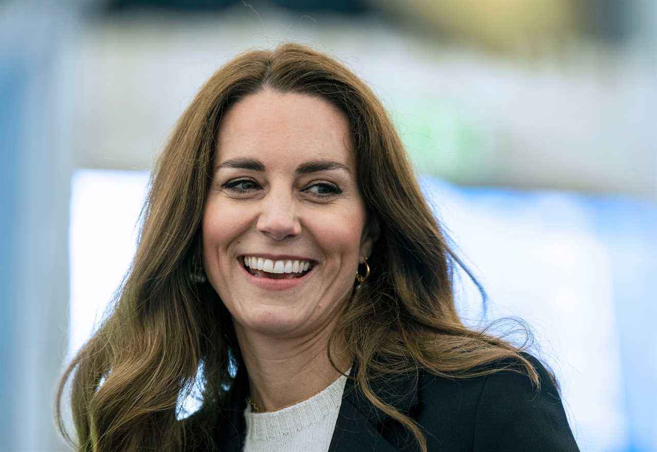 Kate Middleton says Covid pandemic ‘exacerbated’ struggles families were facing in conversation with food bank volunteer