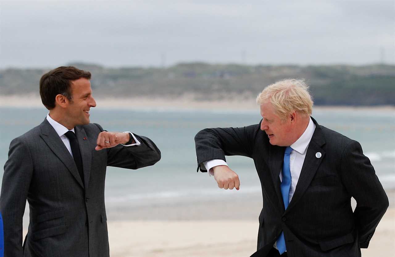 Boris Johnson and Carrie Symonds elbow bump world leaders on G7 beach as Jill Biden jokes it’s ‘like a wedding!’