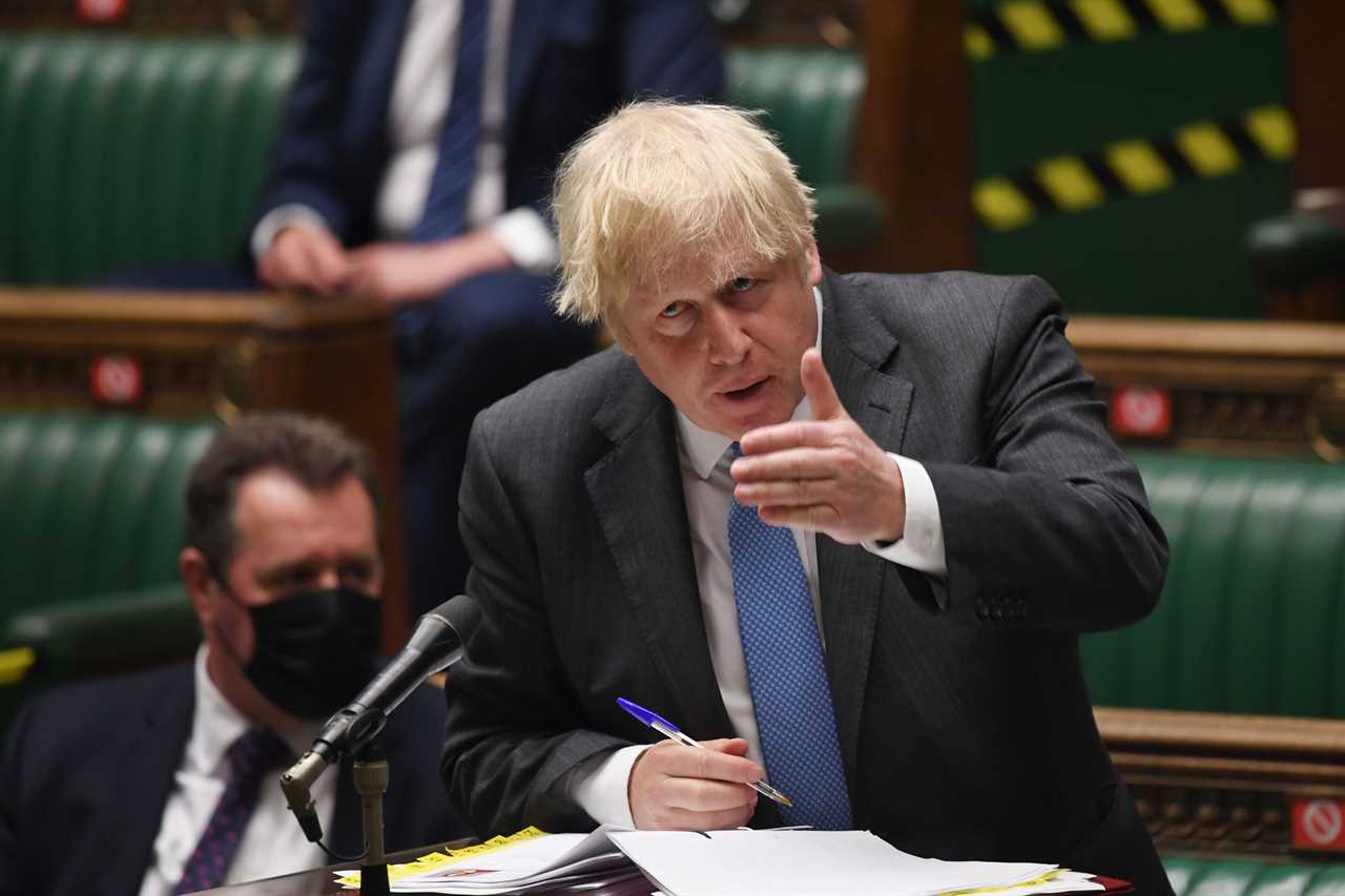 Boris Johnson ‘compared being PM to pulling a jumbo jet down a runway every day’ after his scathing texts are revealed