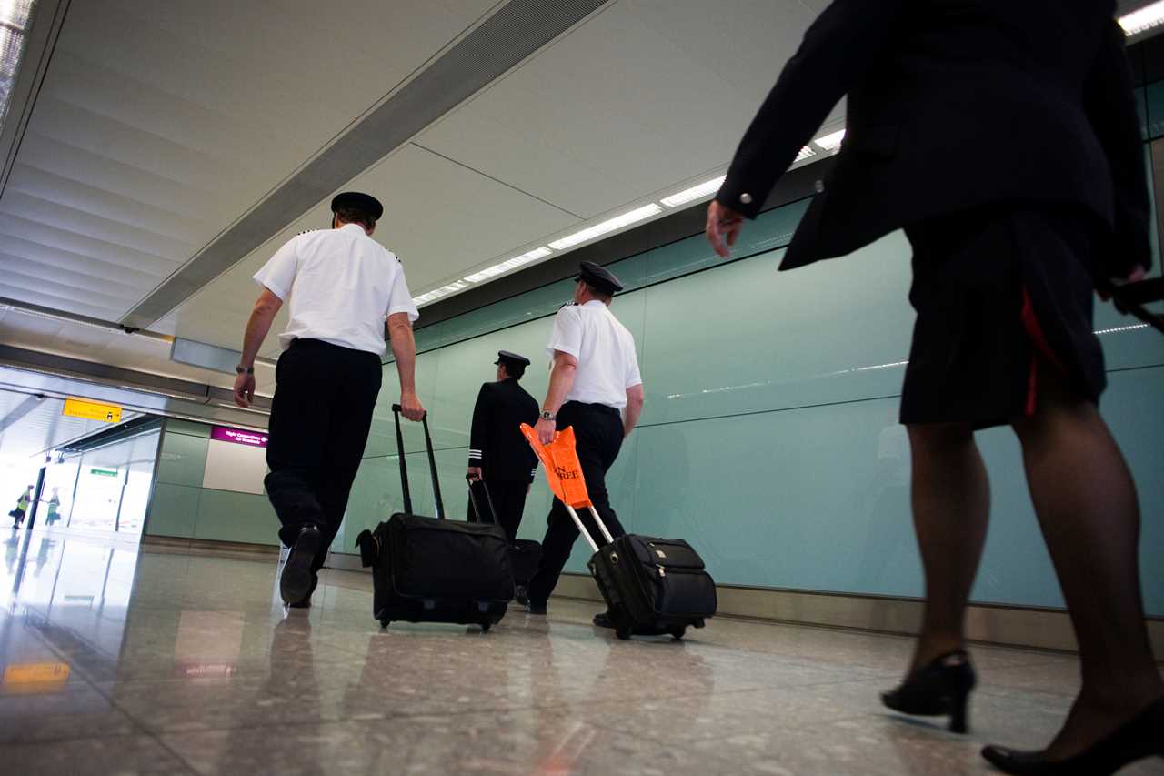 Just ‘one in 200 travellers from amber list countries test positive for Covid’ as pressure mounts to relax holiday rules