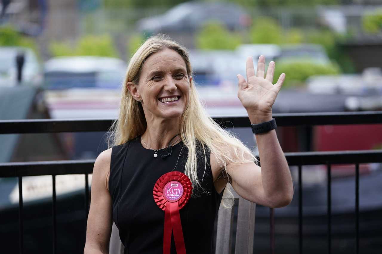 Batley and Spen by-election: Jo Cox’s sister Kim Leadbeater holds seat 5 years after MP’s murder as Labour cling on