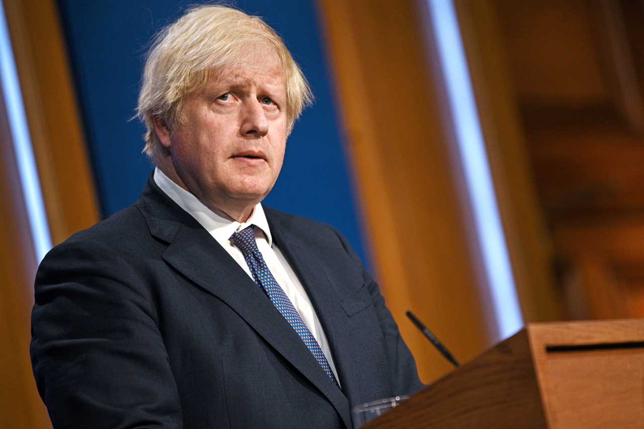 Boris Johnson urged to relax 10-day quarantine rules now and not wait until August 16