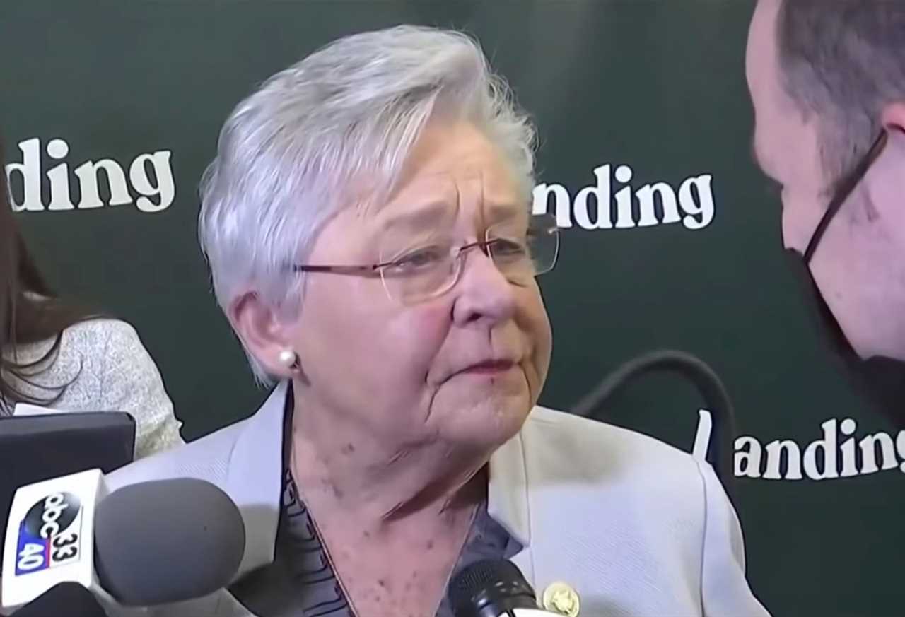 Alabama Gov Kay Levy accuses unvaccinated residents of lacking ‘common sense’ by refusing to get Covid jab as cases soar