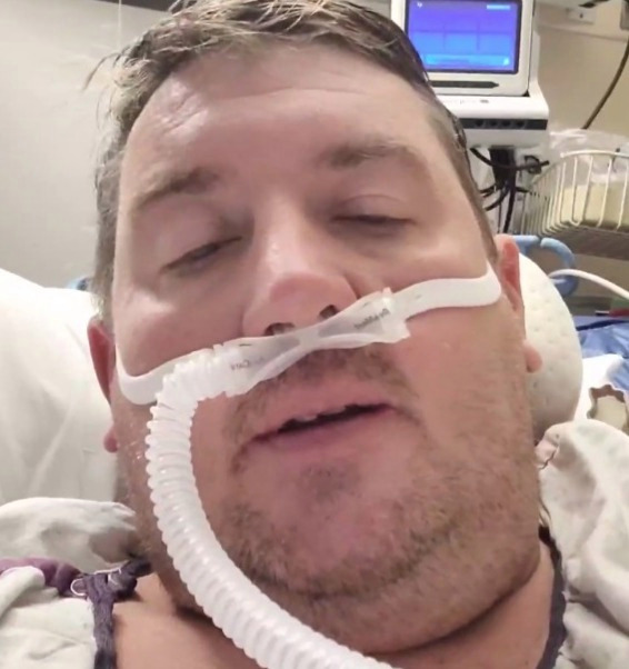 Anti-vaxxer who thought he was ‘invincible’ begs Americans to get Covid vaccine as he’s hooked to breathing machines