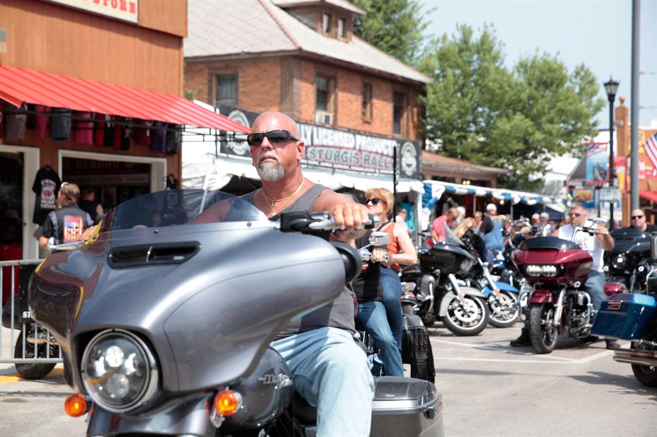 Sturgis Motorcycle Rally update – Nurses blast concerns over Covid and say those with fears ‘shouldn’t live here’