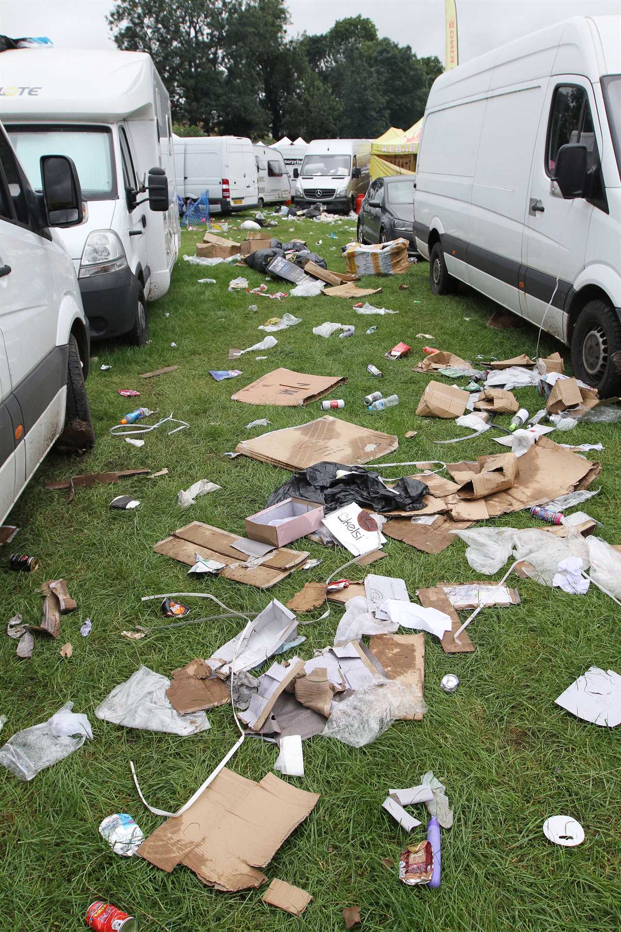 Appleby Horse Fair: Caravan torched, horse manure on roads & rubbish strewn across fields in traveller festival carnage
