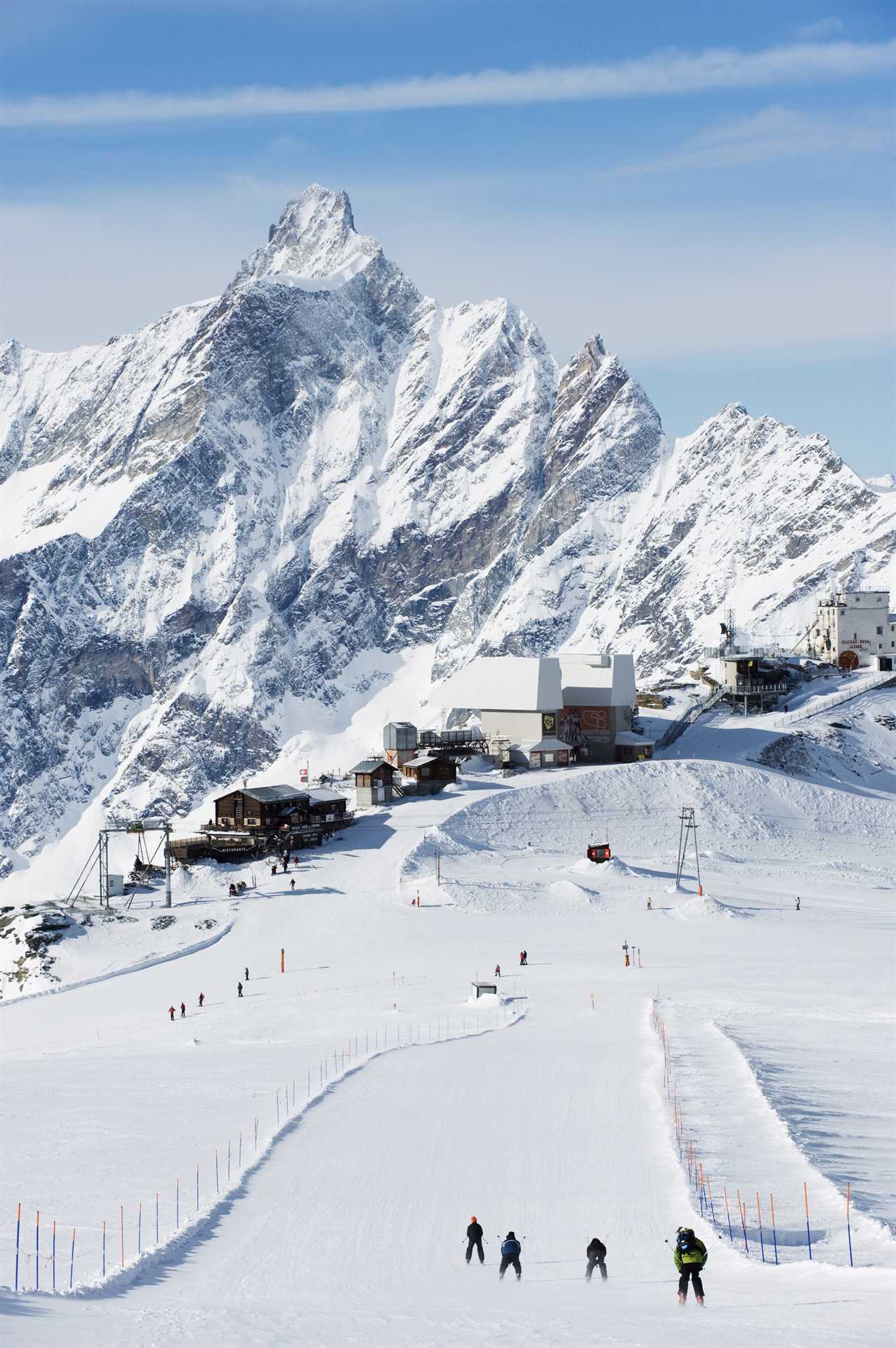 Green list update: Major holiday boost as Canada, Denmark, Switzerland and Azores among new countries added