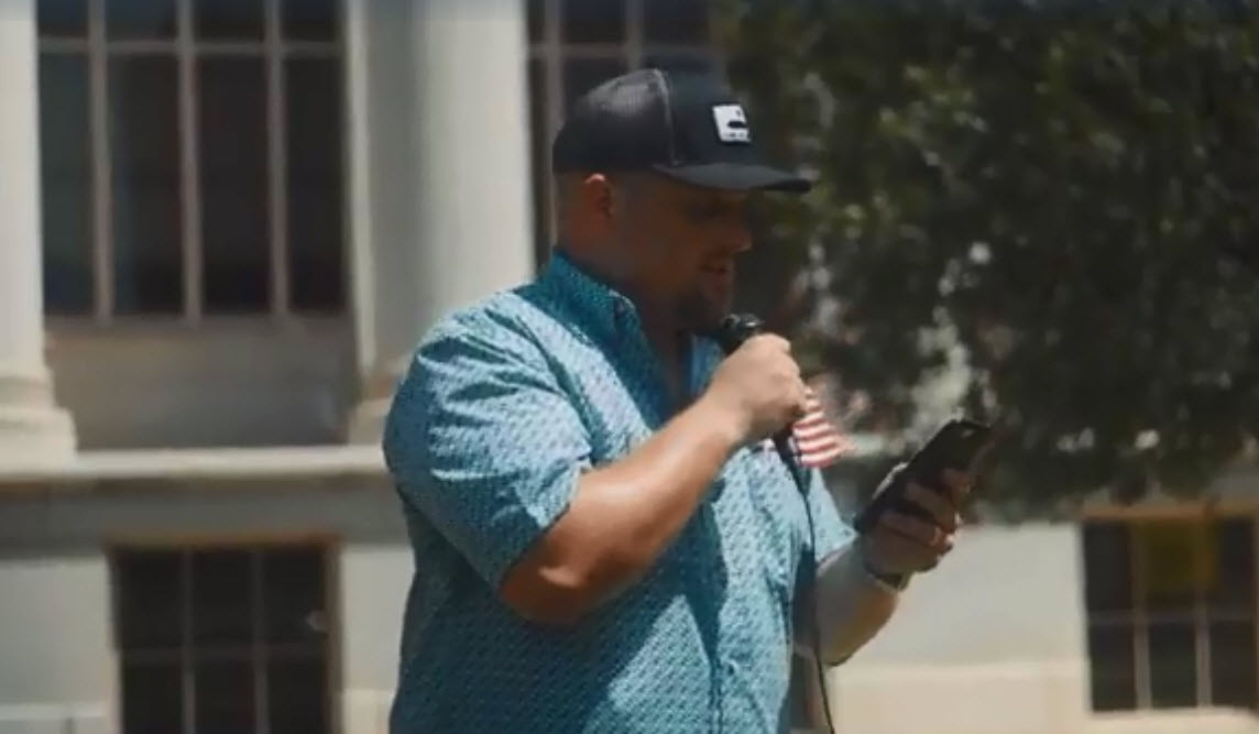 Anti-masker Caleb Wallace, 30, who organized Freedom Rally against Covid vaccines dies from virus