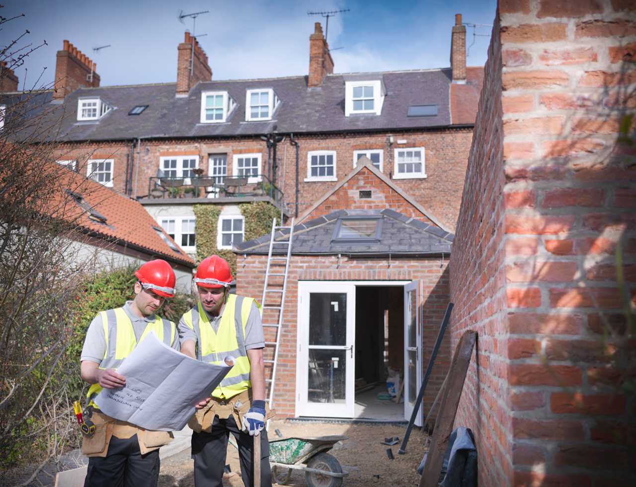 Housing developers should be forced to plant rows of trees and flower beds immediately, poll shows