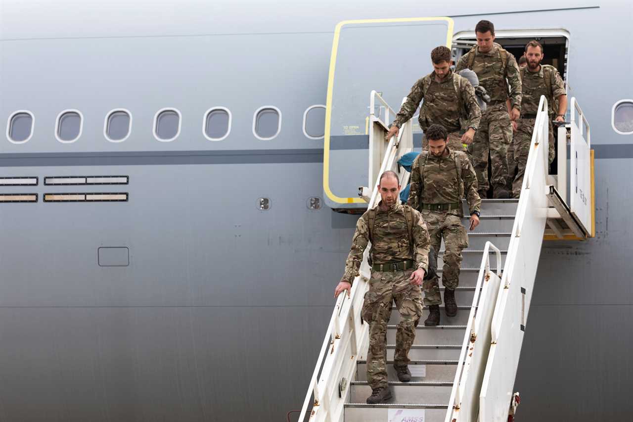 Honour troops who took part in the Afghanistan evacuation, ministers urged