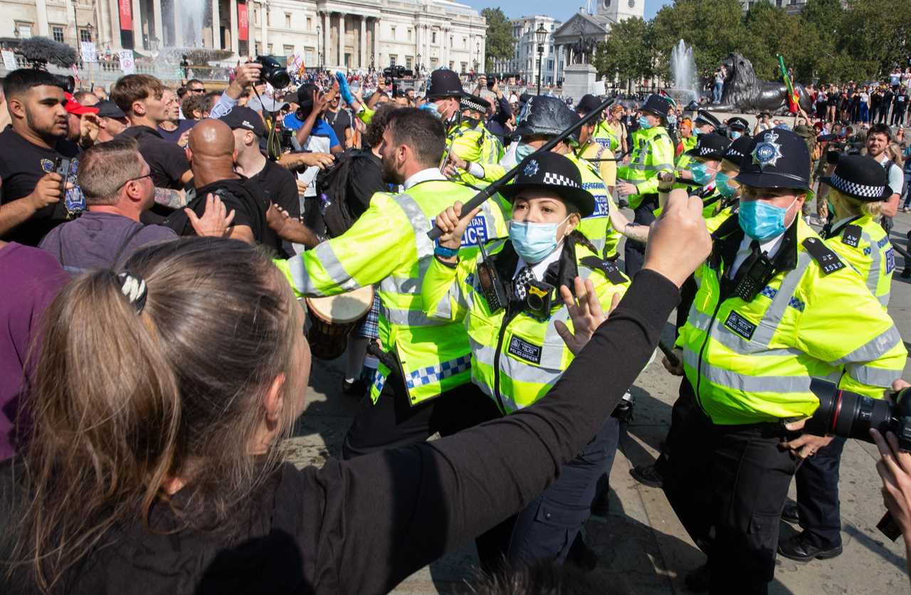 Teachers told to call police if anti-vaxxers protest outside school gates after row over jabs for 12-year-olds