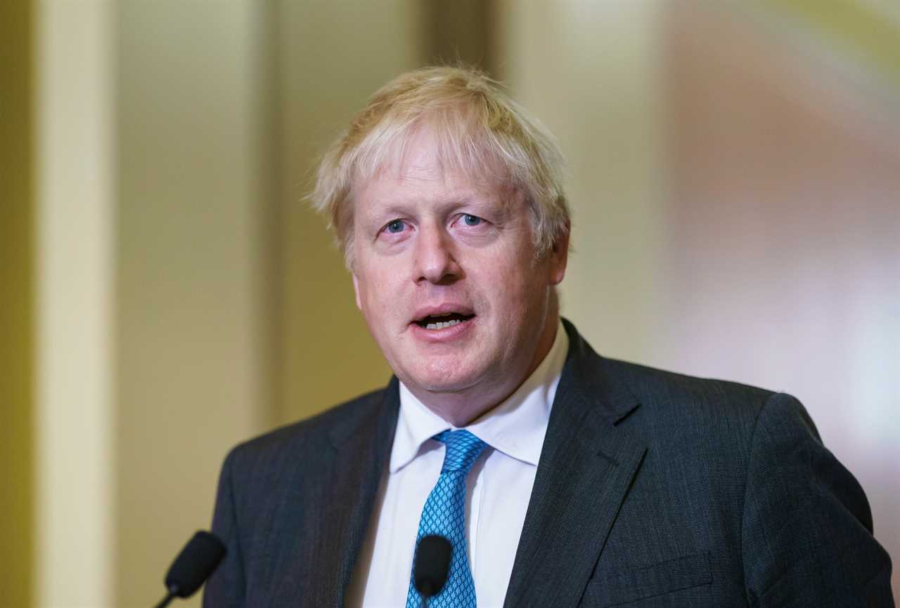 Boris Johnson abandons plans to connect Northern Ireland with mainland by road after Rishi Sunak refuses to pay for it