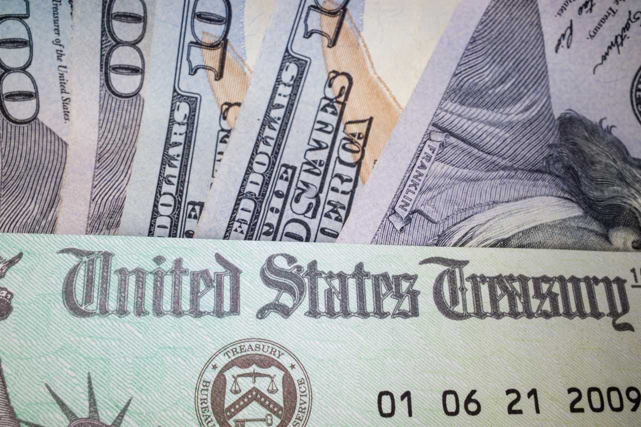 Fourth stimulus checks worth up to $1,100 are going out right NOW… see how much you could be getting