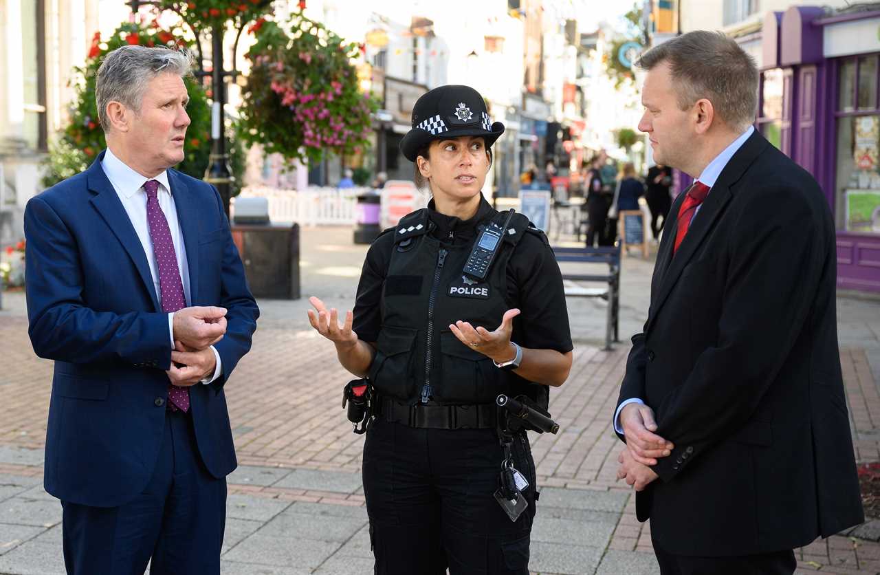 Labour vows to double the number of special constables on Britain’s streets to tackle anti-social behaviour