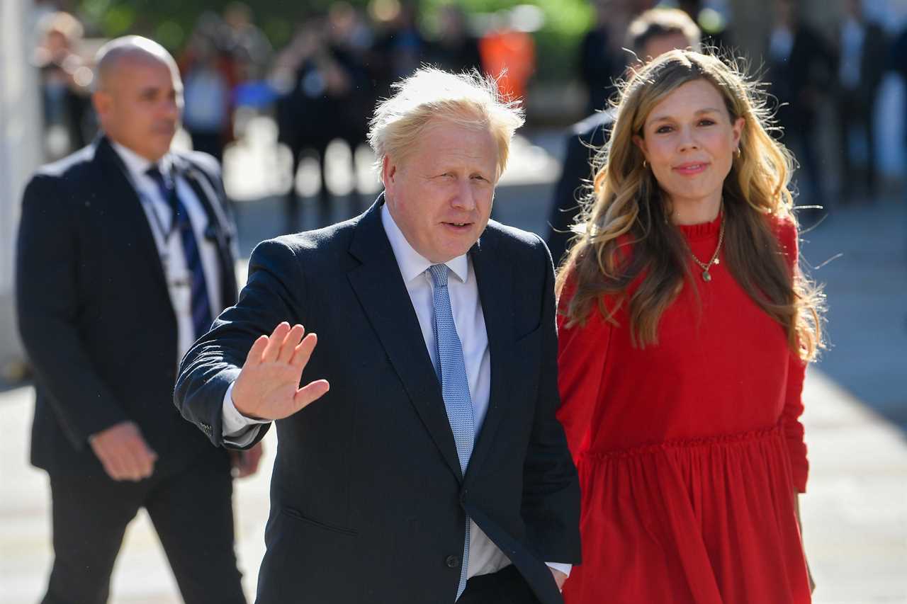 Boris Johnson faces backlash after jetting off on luxury break to Costa del Sol