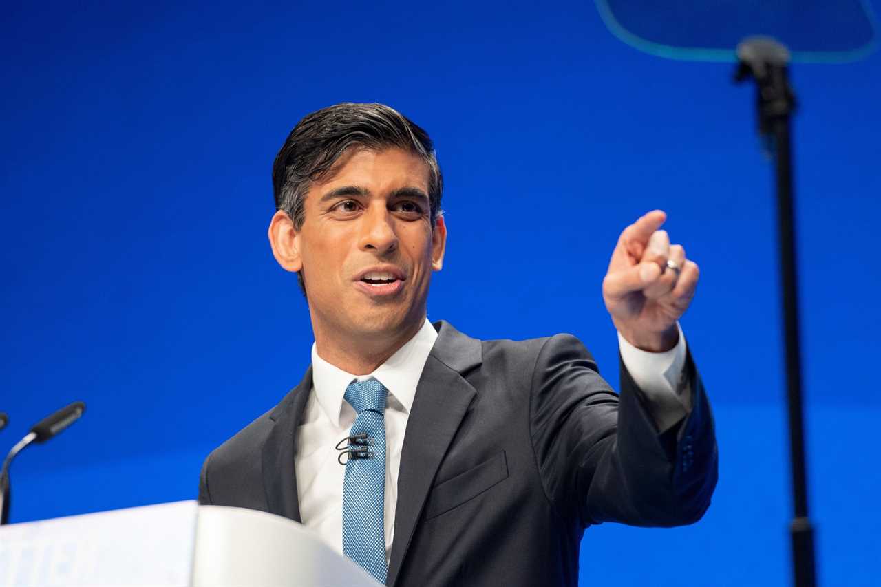 Fresh rift between Boris Johnson and Rishi Sunak over splurging billions for green funds