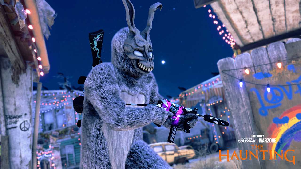 How to unlock Donnie Darko and Scream skins in Call of Duty Halloween update