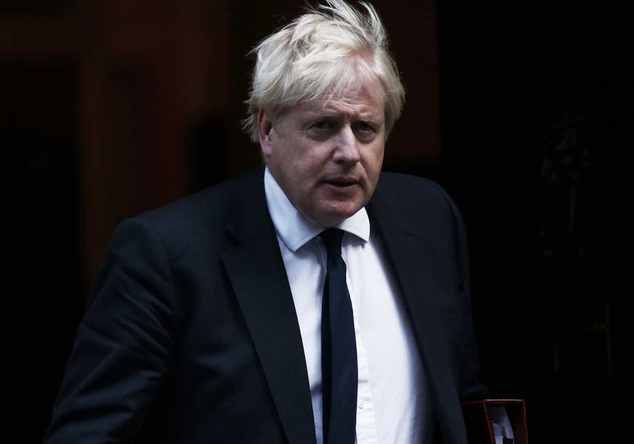 Boris Johnson U-turns amid Tory fury just hours after bid to save Owen Paterson by changing sleaze rules