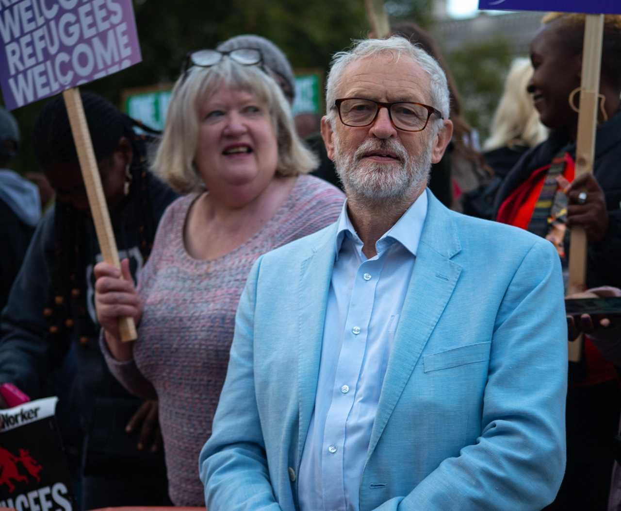 Squirming Sir Keir Starmer repeatedly refuses to say Jeremy Corbyn would have been a better PM than Boris Johnson