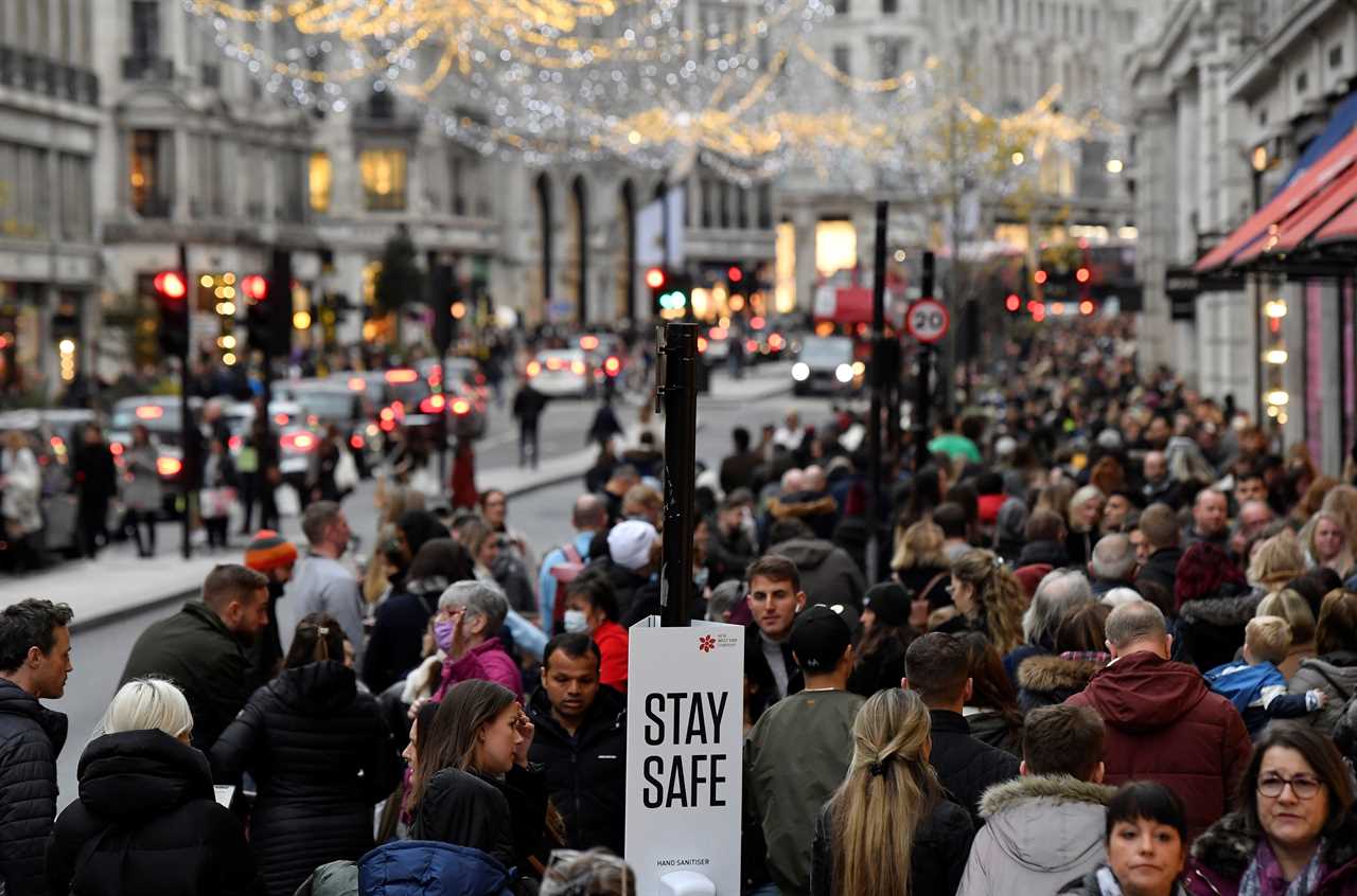 Brits ‘should take Covid test before going Christmas shopping’, Government says