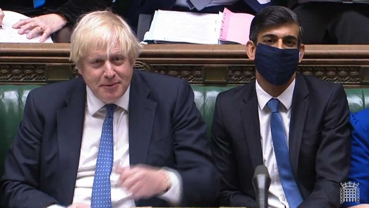 Cabinet ministers call for head of Rishi Sunak’s chief aide as Tory handbags escalate
