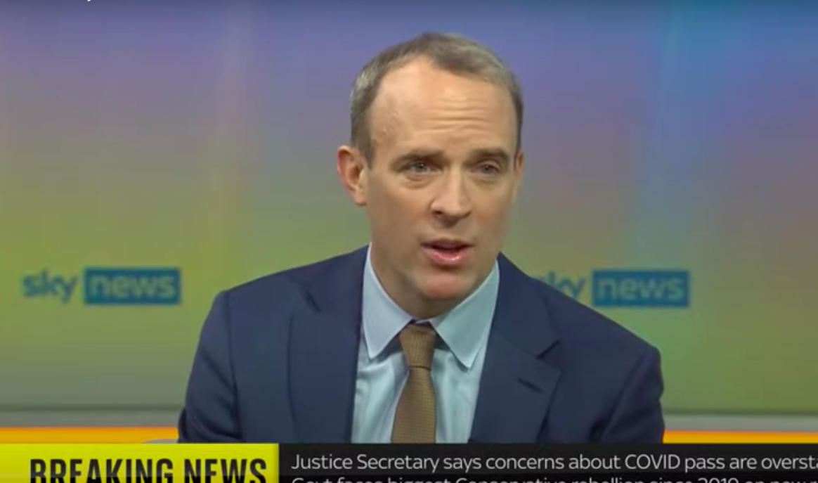 Bungling deputy PM Dominic Raab claims 250 Brits in hospital with Omicron – before saying it’s actually nine, then 10