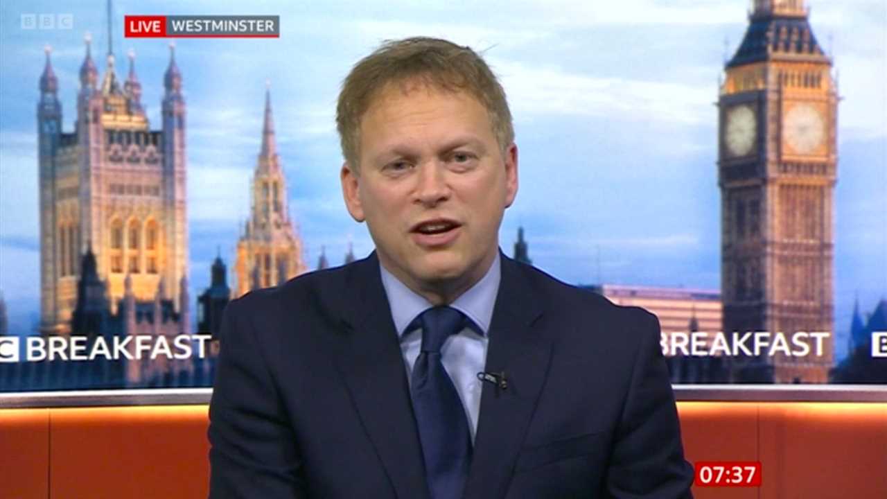 Grant Shapps hints at harsher Covid restrictions in New Year but says he’s ‘confident’ of no extra curbs before Xmas