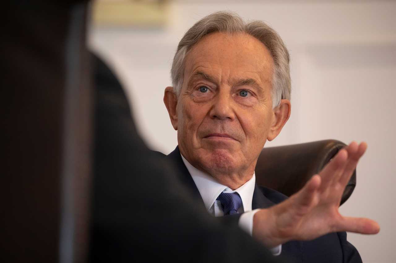 Over 80,000 sign petition to block Tony Blair receiving a knighthood