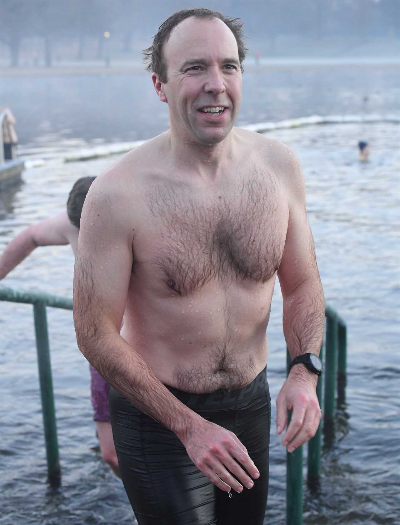 Frozen Matt Hancock does his best Daniel Craig impression with swim in the Serpentine
