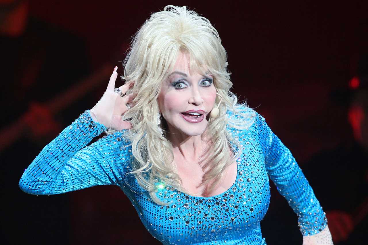 What is Dolly Parton’s net worth and how much did she donate to fund the Moderna Covid vaccine?