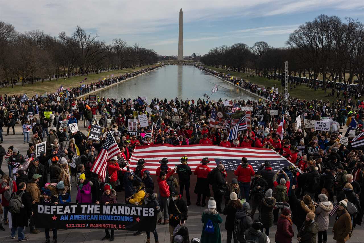 Thousands join Defeat the Mandates march in Washington DC as antivaxxer Robert F. Kennedy addresses crowd
