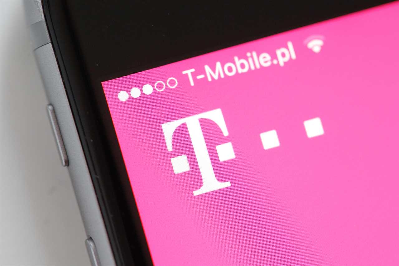 T-Mobile will fire all unvaccinated corporate staff in April, leaked note reveals