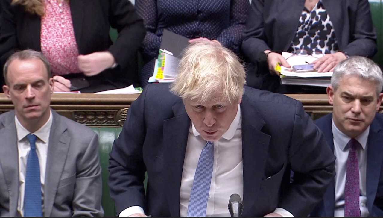 Boris Johnson pictured at Downing Street Christmas quiz next to bottle of bubbly – but No10 say it was a ‘virtual’ event