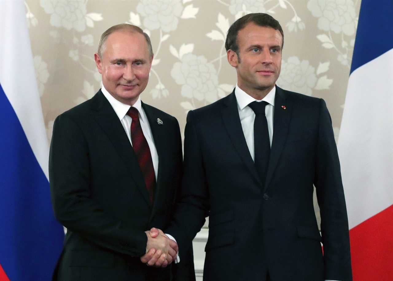 Tory MPs demand France strip Vladimir Putin of one of its highest honours