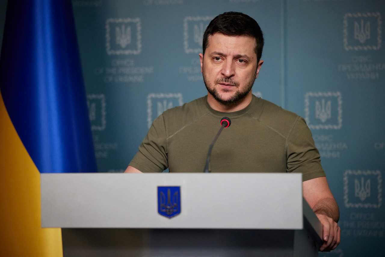 MPs call for brave Ukraine president Volodymyr Zelensky to be given a knighthood