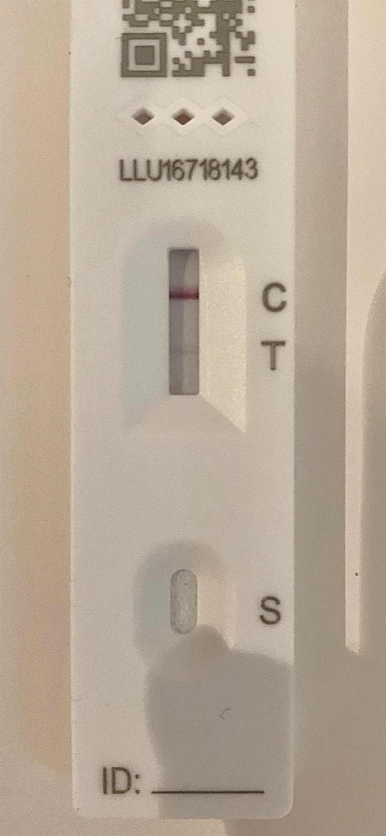 What does a faint line on your lateral flow test mean?