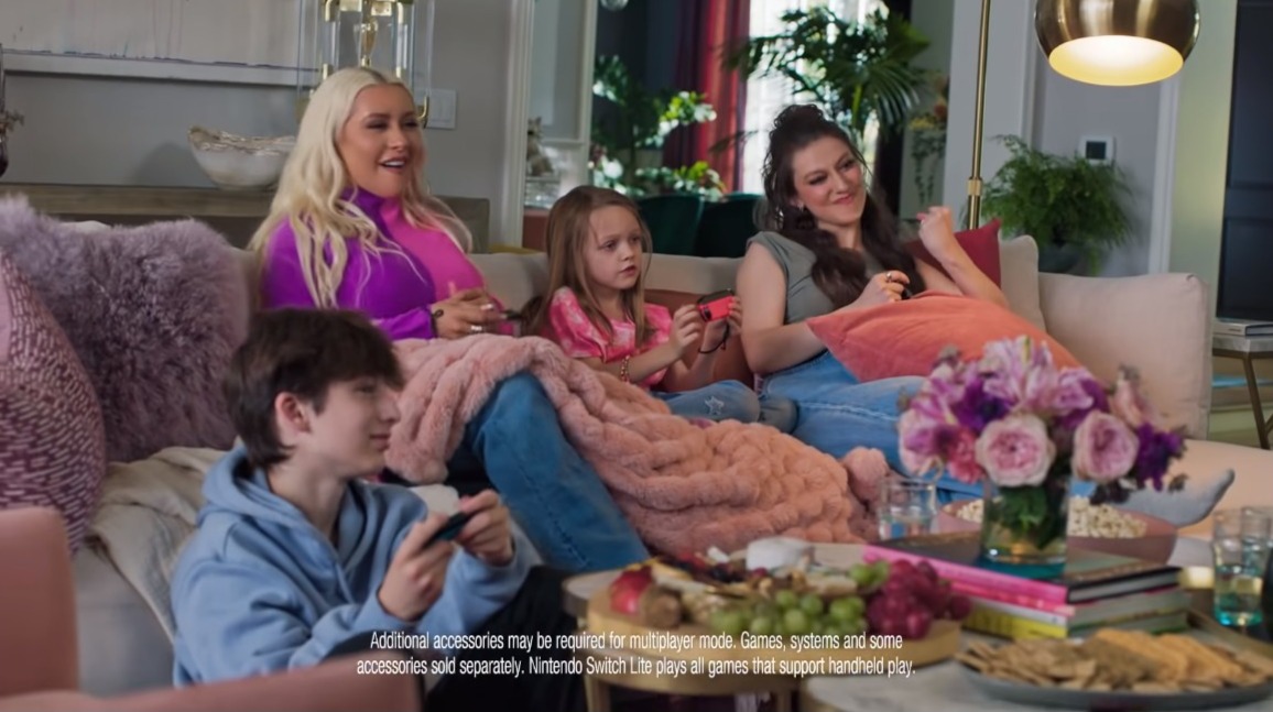 Who is the actress in the Nintendo Switch commercial?