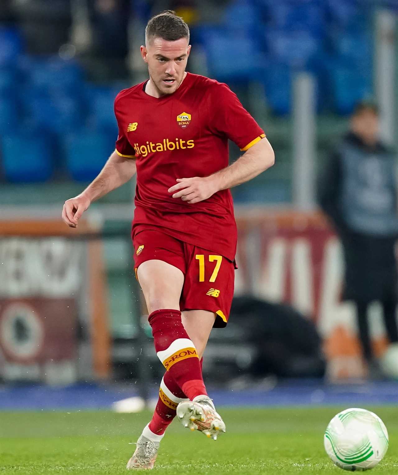 Angry Roma fans demand Jordan Veretout is axed after ‘KNOWINGLY partying with Covid-hit wife then missing training’